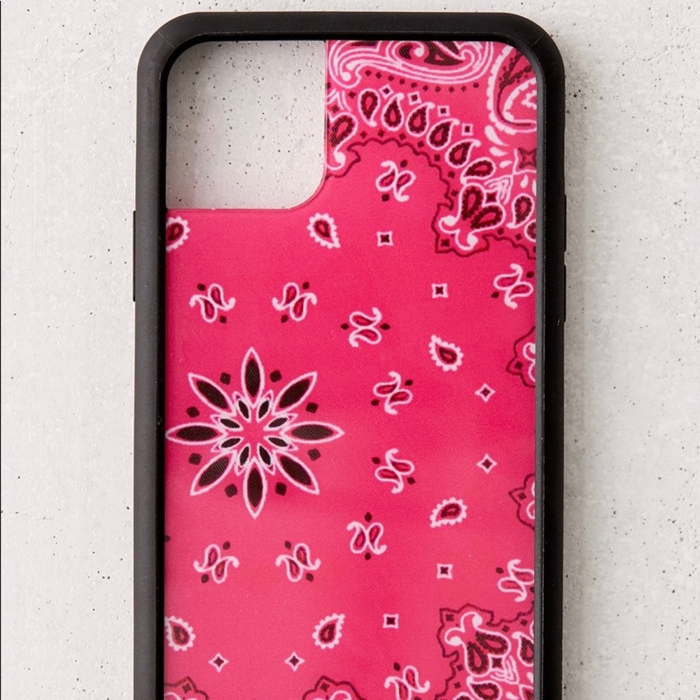 Wildflower iPhone 11 Pro Case